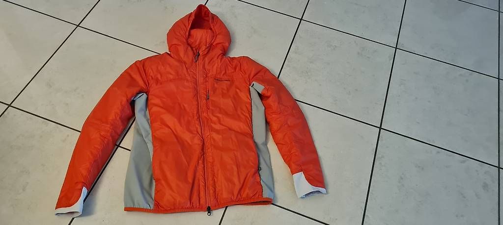 Giacche: Neue Damen Winterjacke XL von Peak Performance  – Usato da St. Moritz venduto da tam_jh8f 2