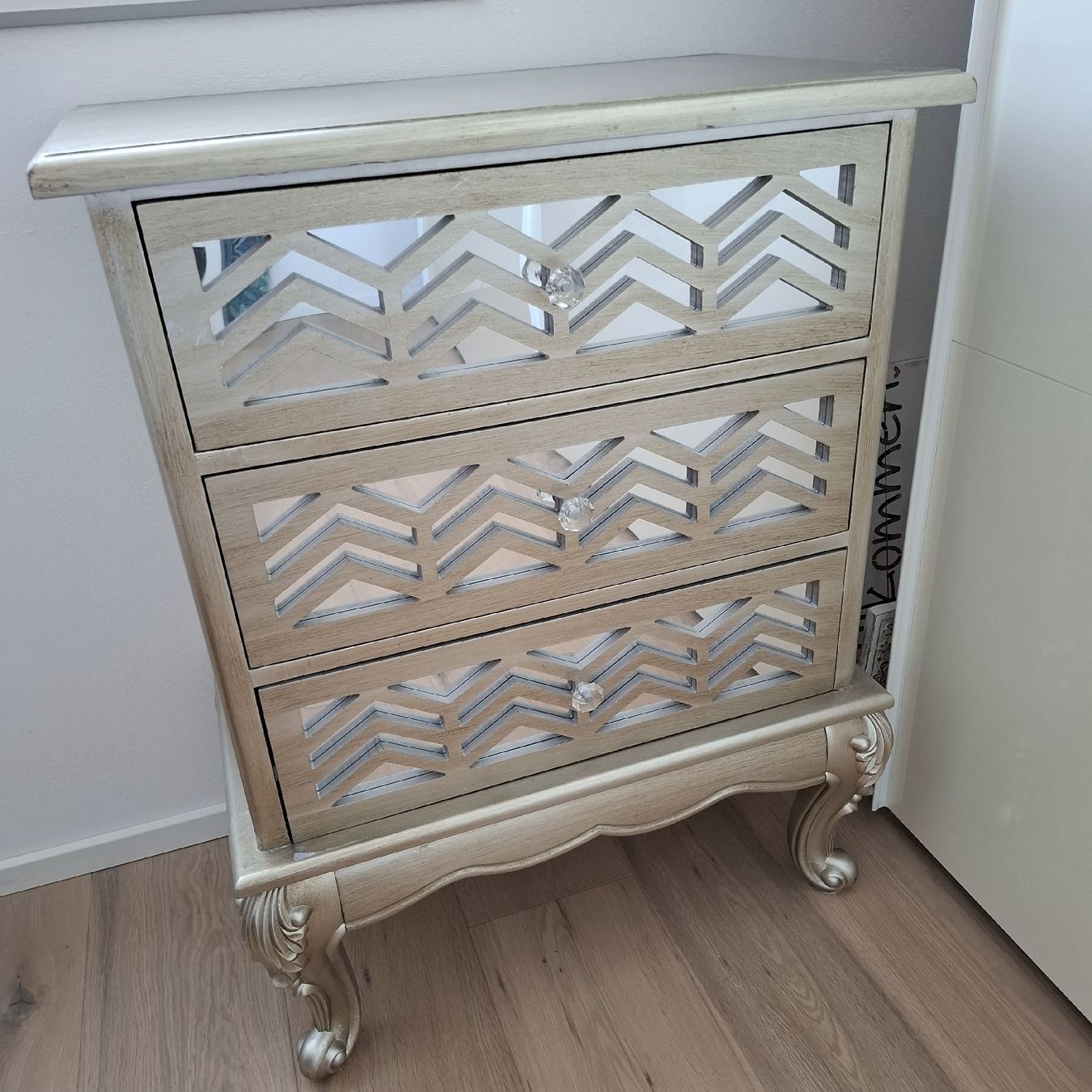 Cassettiere: Kommode - Farbe Gold und Silber – Usato da Unterägeri venduto da silvi21 1