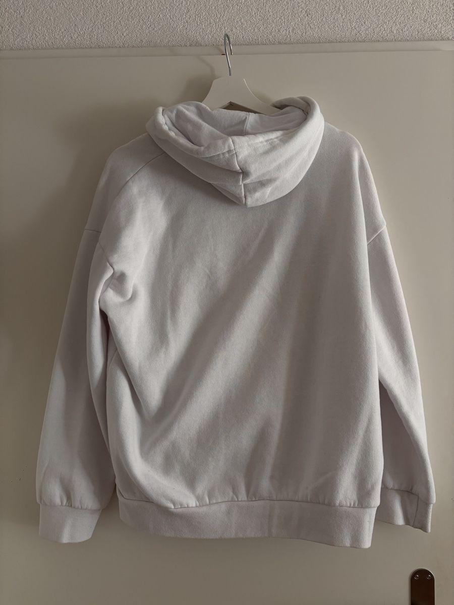 Pulls & Sweat-shirts: Kapuzenpulli weiss – D'occasion à Lausen par Claudj1 1