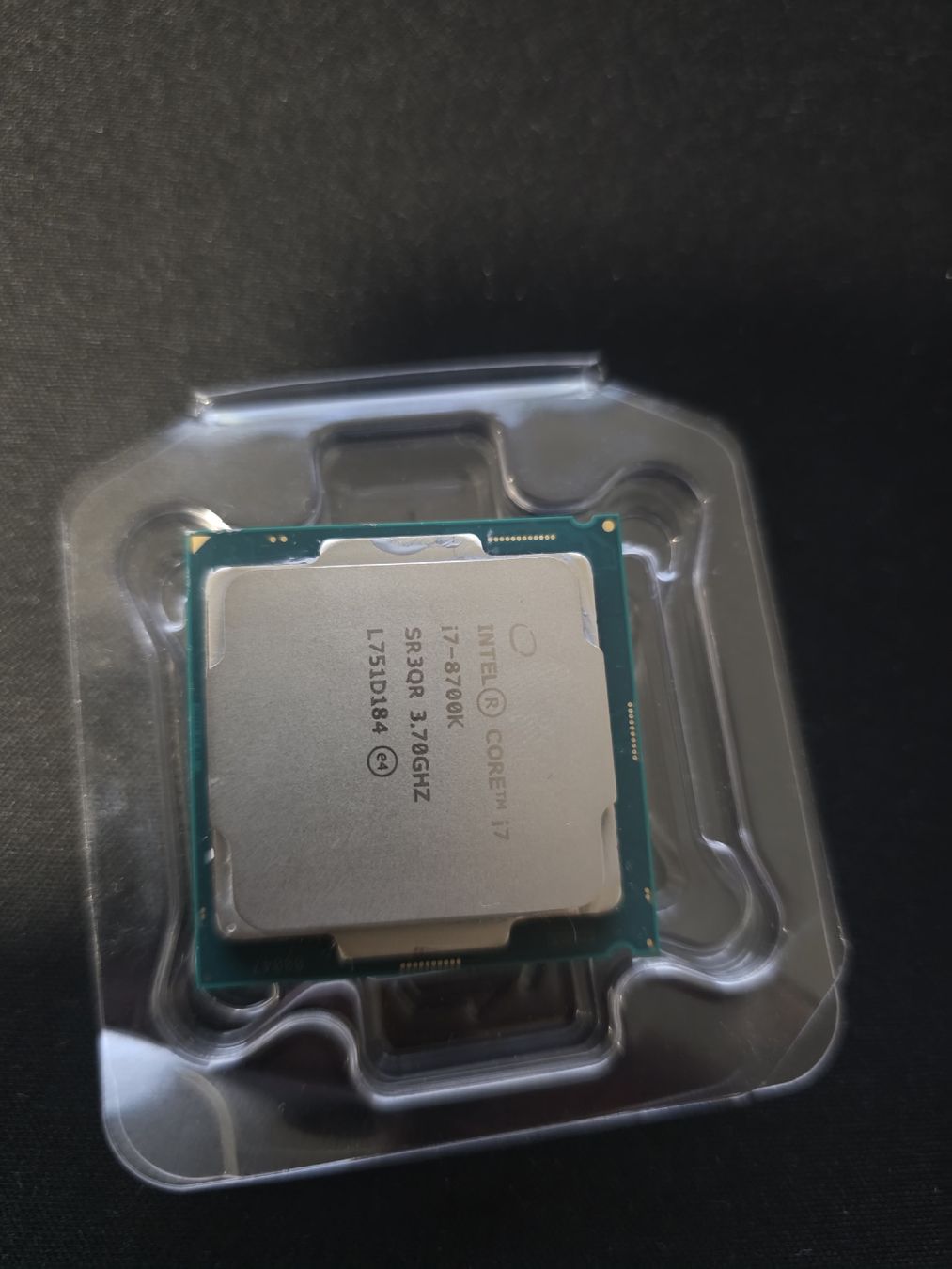 Intel PC: Intel i7 8700k – Usato da St. Gallen venduto da vas_y8ln 2