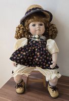 Poupée en porcelaine de collection - Rare