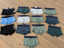 13 Unterhosen H&M Grösse 146-152