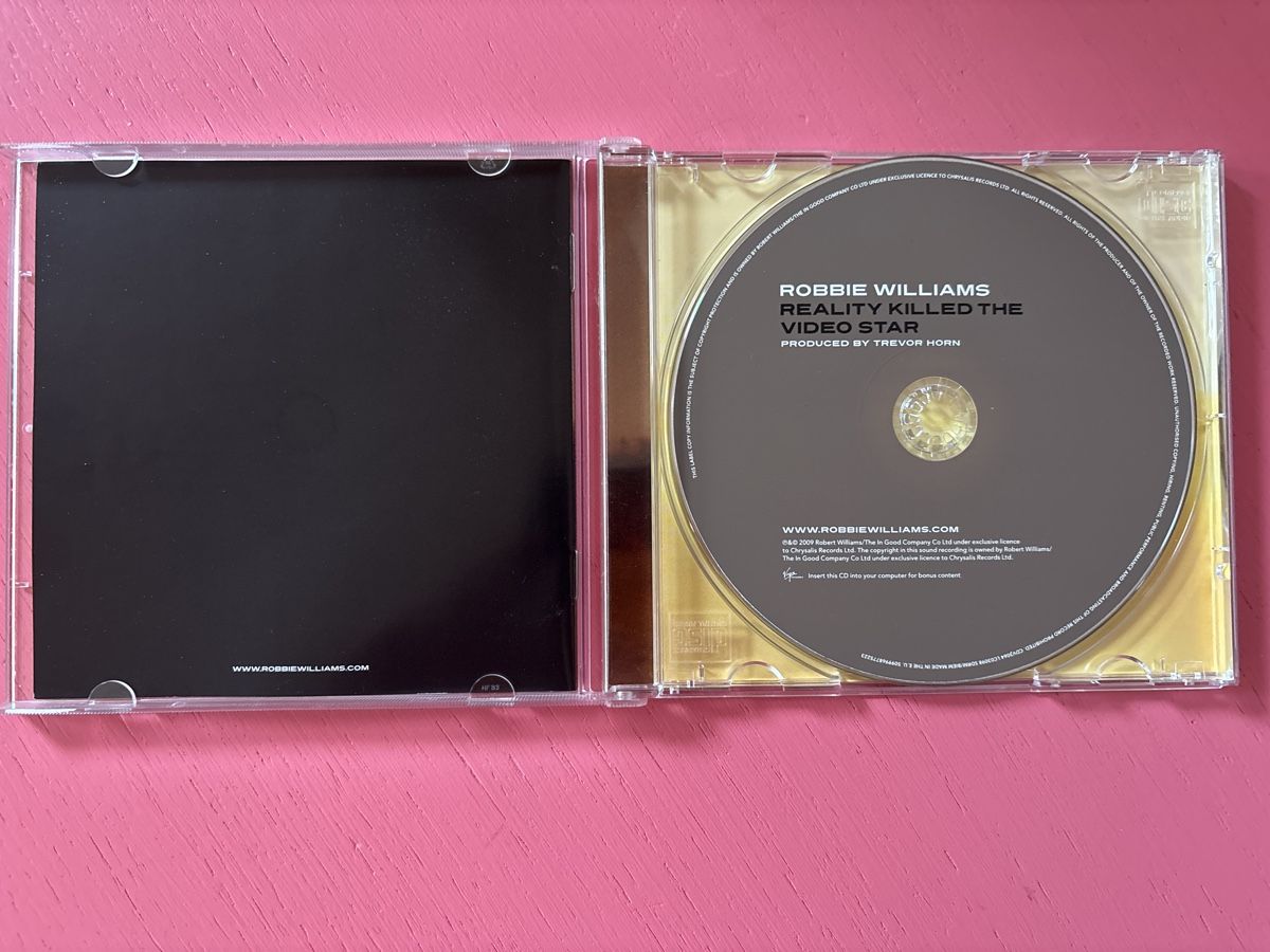 CD: Robbie Williams - Reality Killed The Video Star – Usato da Lützelflüh-Goldbach venduto da Deiv4 2