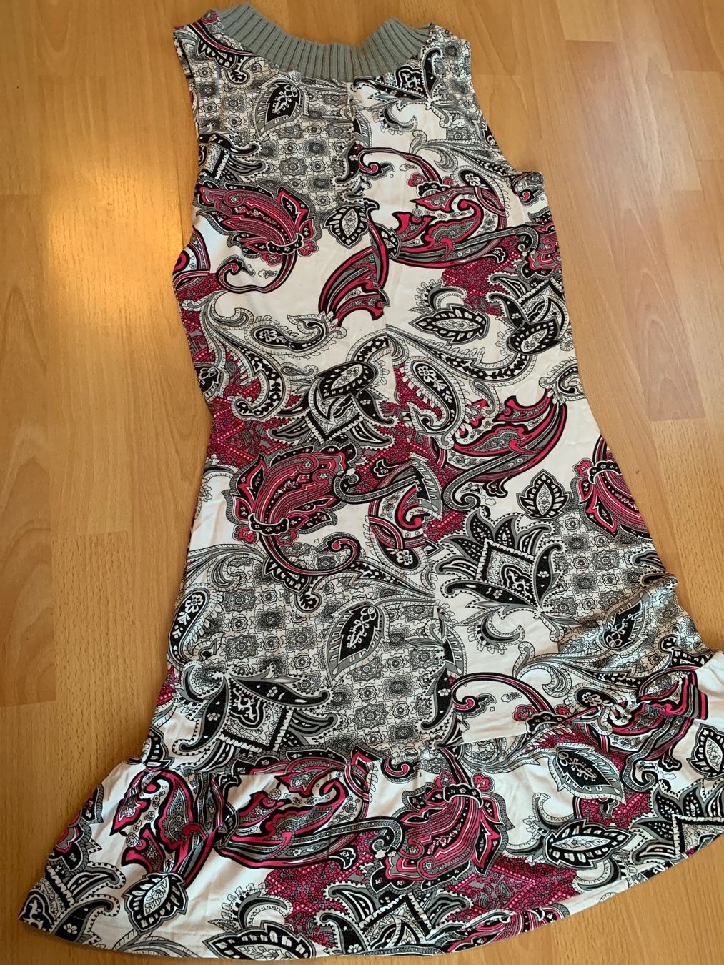 Kleider: Jolie robe d’été taille S – Gebraucht aus MEYRIN von Gwendo10 1