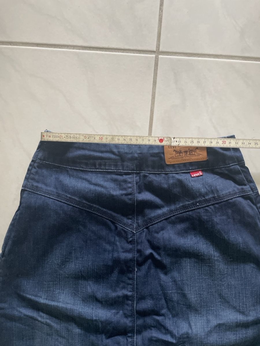 Levi's Gonne: Levi’s Rock XS – Usato da Rigi Kaltbad venduto da sonnenbaum 1