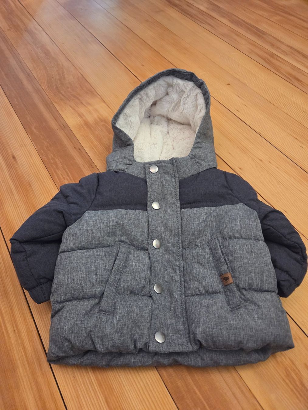 H&M Jacken & Mäntel: Junge Winterjacke warm gefüttert Gr. 68 – Gebraucht aus Horgen von sel_c9py 1