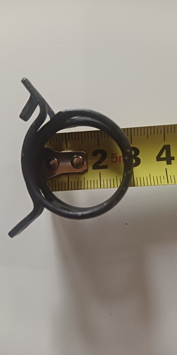 Hirobo RC Modellbau: Auspuffklammer 30x15mm – Neu und originalverpackt aus Mittelhäusern von Steigerer3