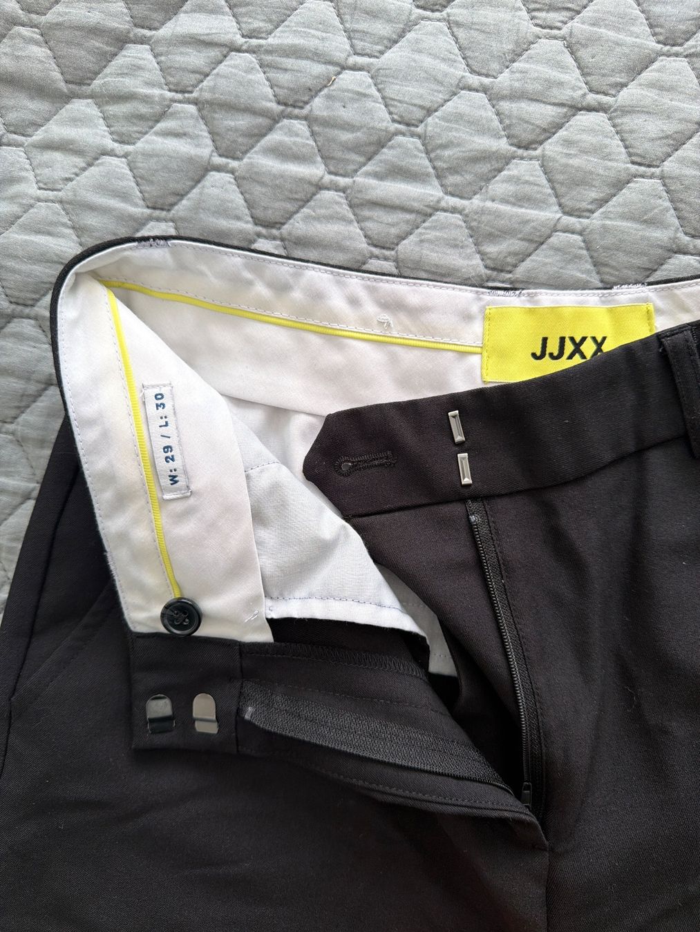 Lotti di vestiti: Klassische Hose JJXX – Usato da Dübendorf venduto da MariaS. 2