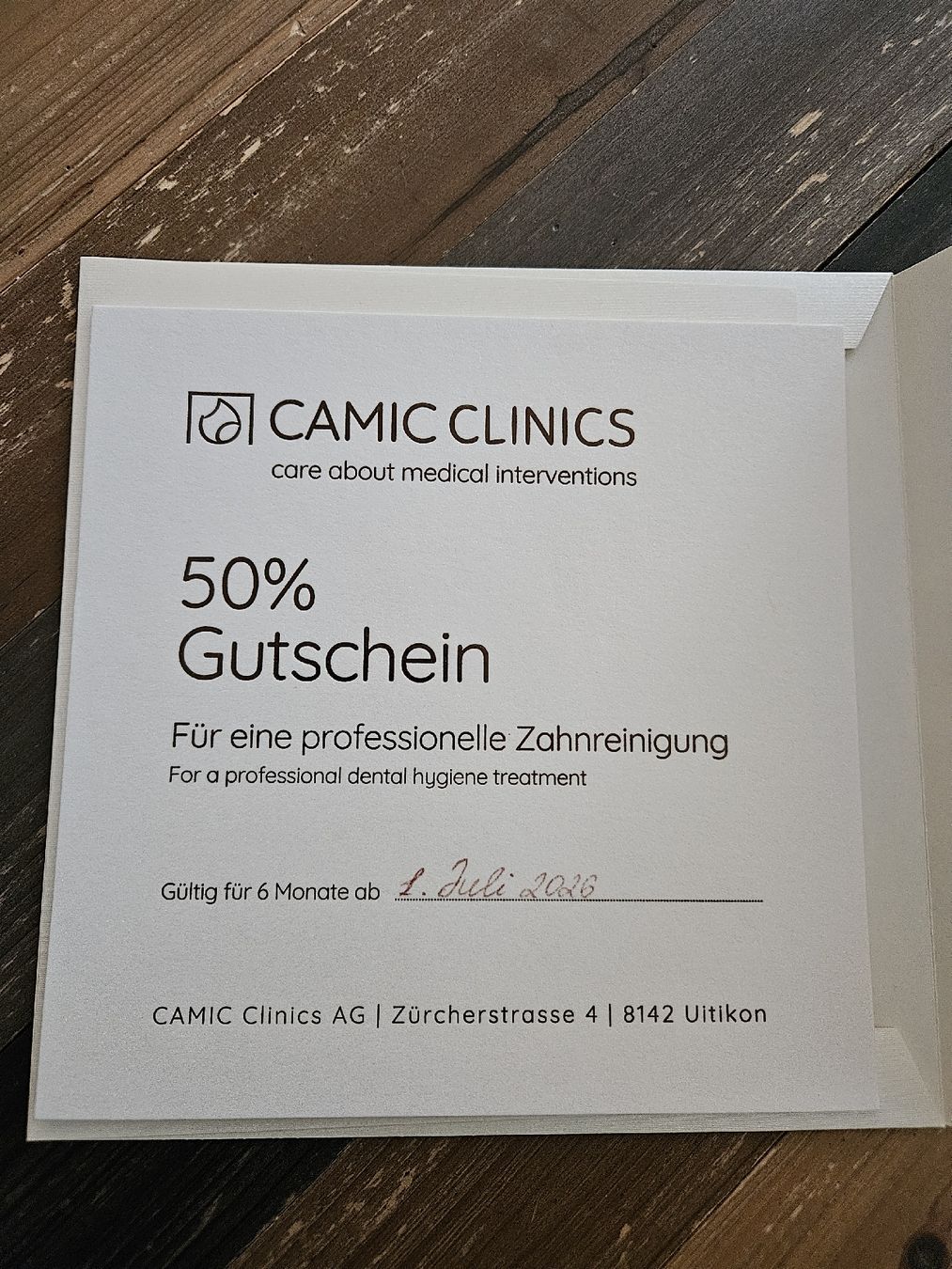 Buoni: Gutschein 50% Zahnreinigung CAMIC CLINICS – Nuovo (secondo la descrizione) da Felben-Wellhausen venduto da ruppda13