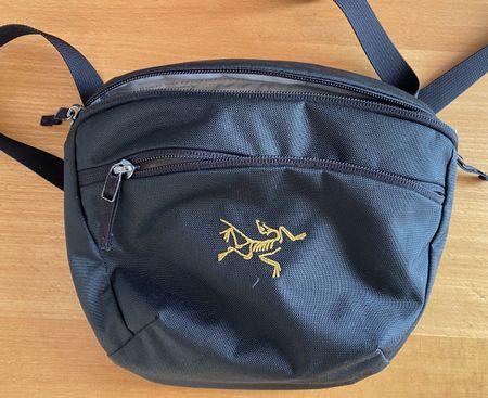 Kleine Umhängetasche von Arcteryx