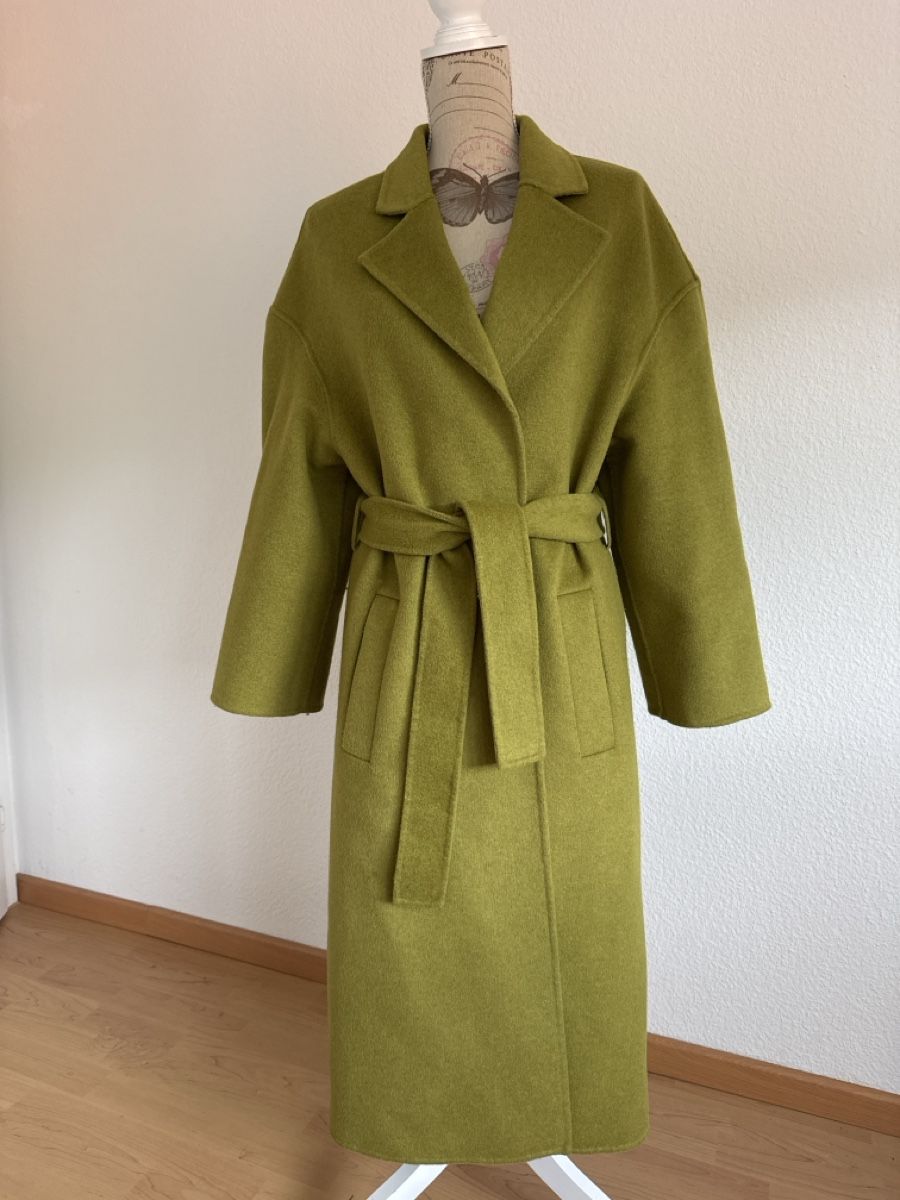 Stradivarius Cappotti: Stradivarius Mantel mit Bindegurt  – Usato da Degersheim venduto da wul_5vdb