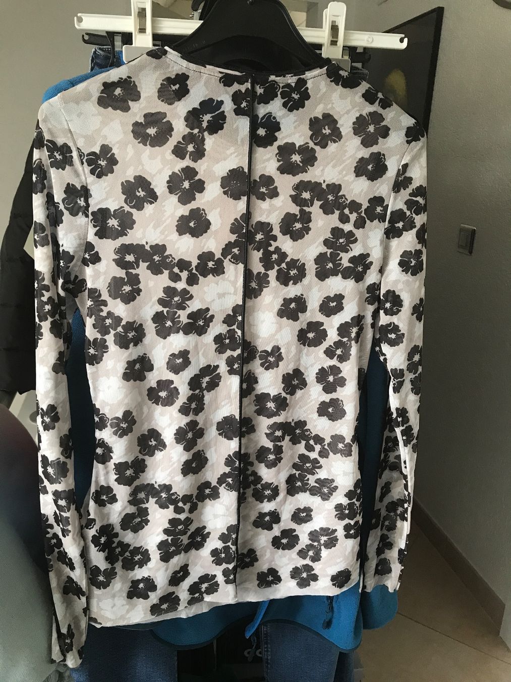 Ted Baker Camicette: TED BAKER Blouse 3 – Nuovo (secondo la descrizione) da Glattfelden venduto da Danshari 2