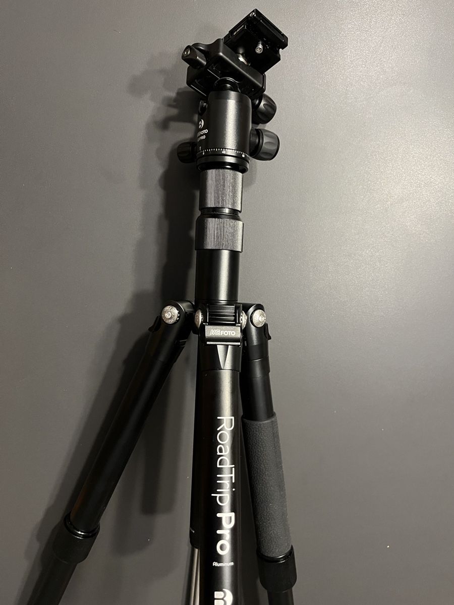 Treppiedi & Teste: MeFoto Roadtrip Pro Stativ – Nuovo (secondo la descrizione) da Davos Platz venduto da kev_r28p 1