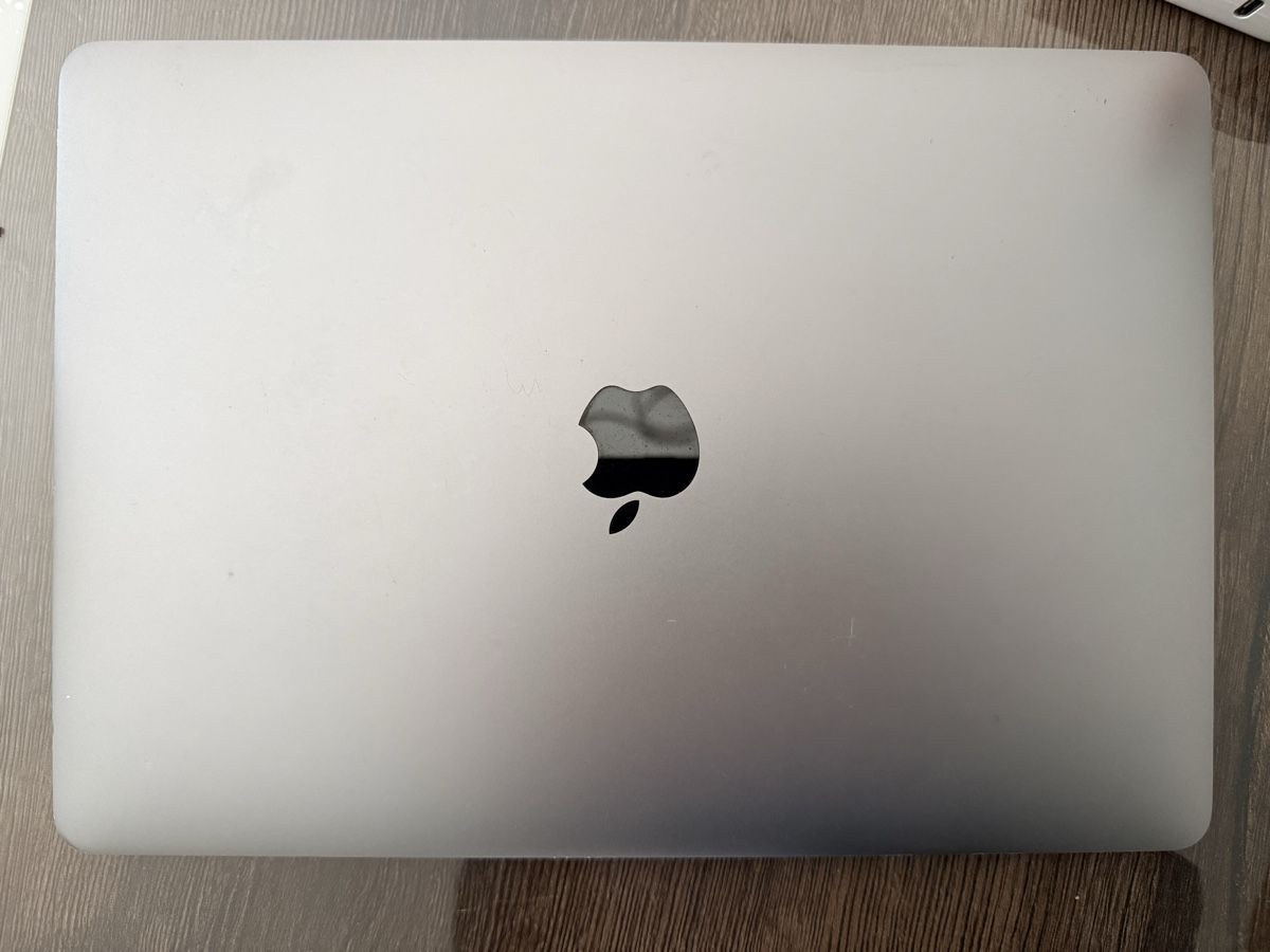 Apple PC: MacBook Pro 13" 2017, Intel Core i7 - État Impeccable ! (59) – Usato da La Chaux-de-Fonds venduto da hed_27yb