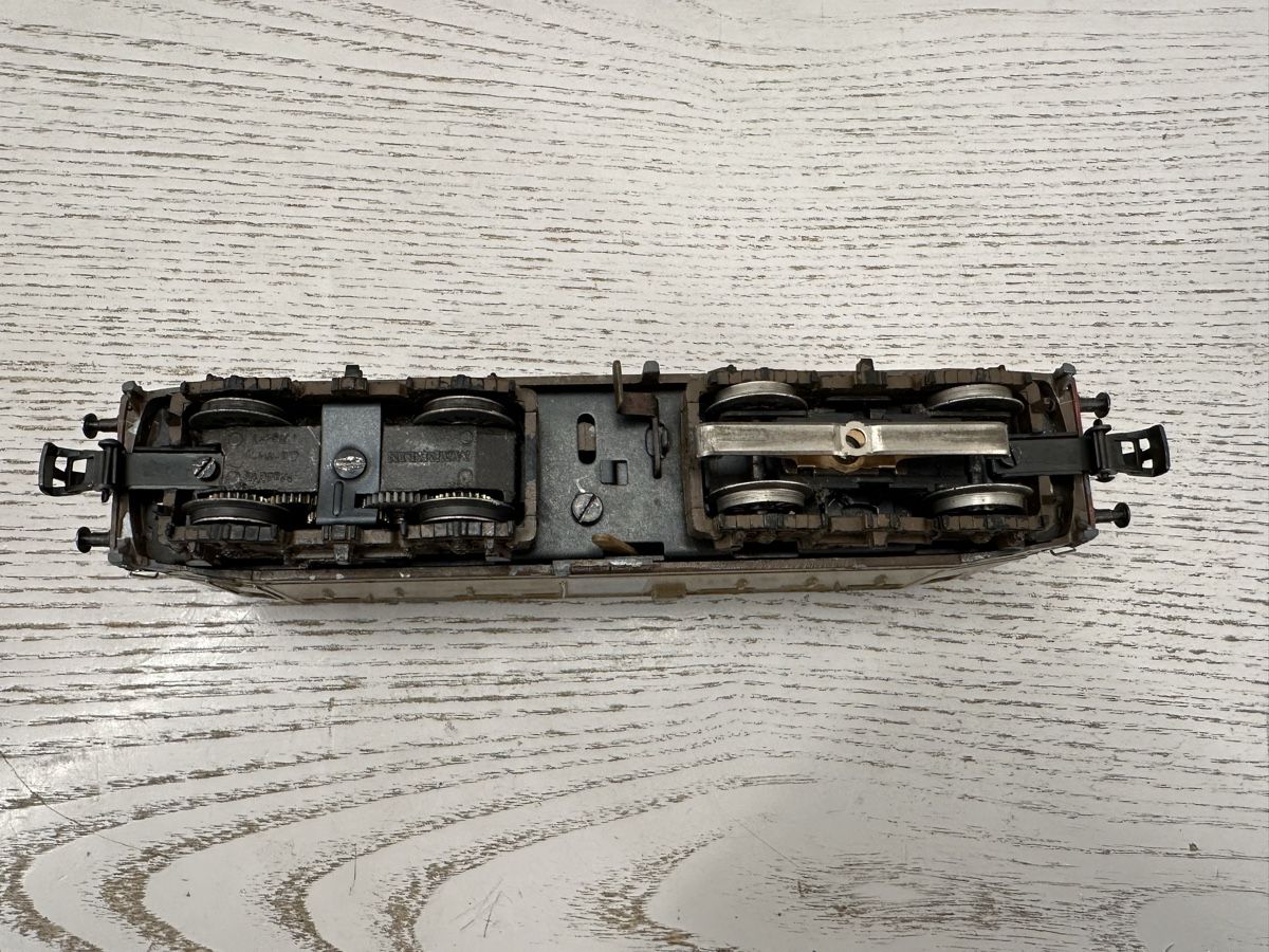 Märklin Modelleisenbahnen: Märklin 3035 FS BR 424 103 Breda – Gebraucht aus Lupsingen von New-Haven 5