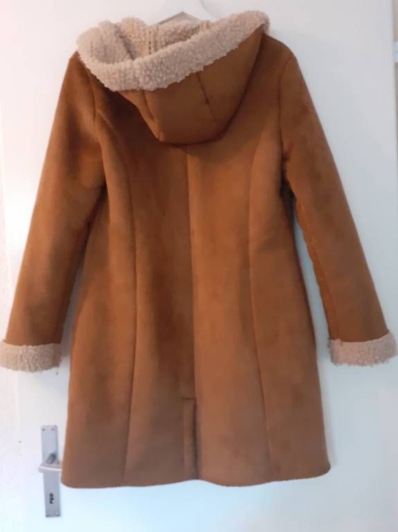 Cappotti: Teddymantel Aniston S – Usato da Brittnau venduto da Gismo2012 1
