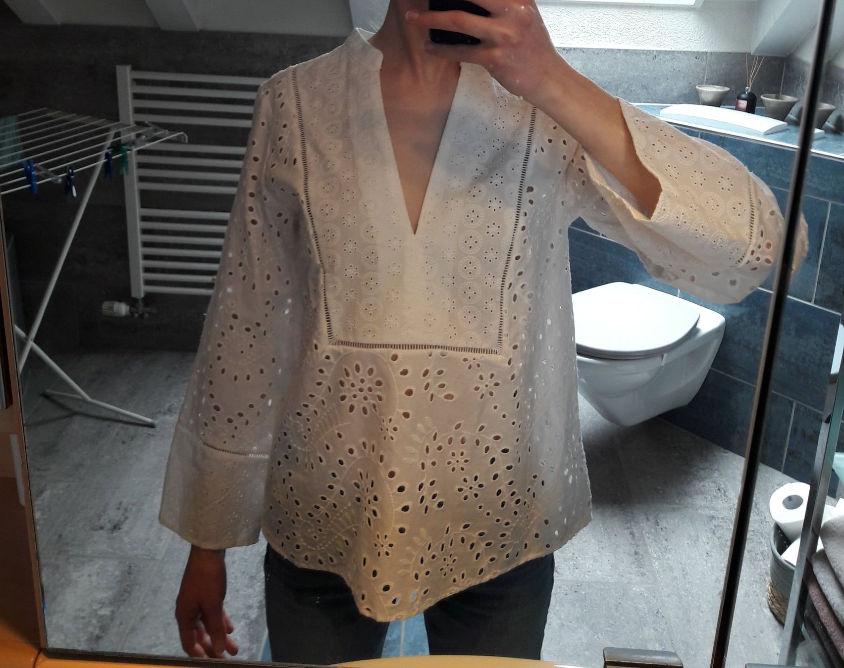 Zara Camicette: Bluse weiss ZARA Grösse XS – Nuovo (secondo la descrizione) da Weier im Emmental venduto da Melinda_98 1
