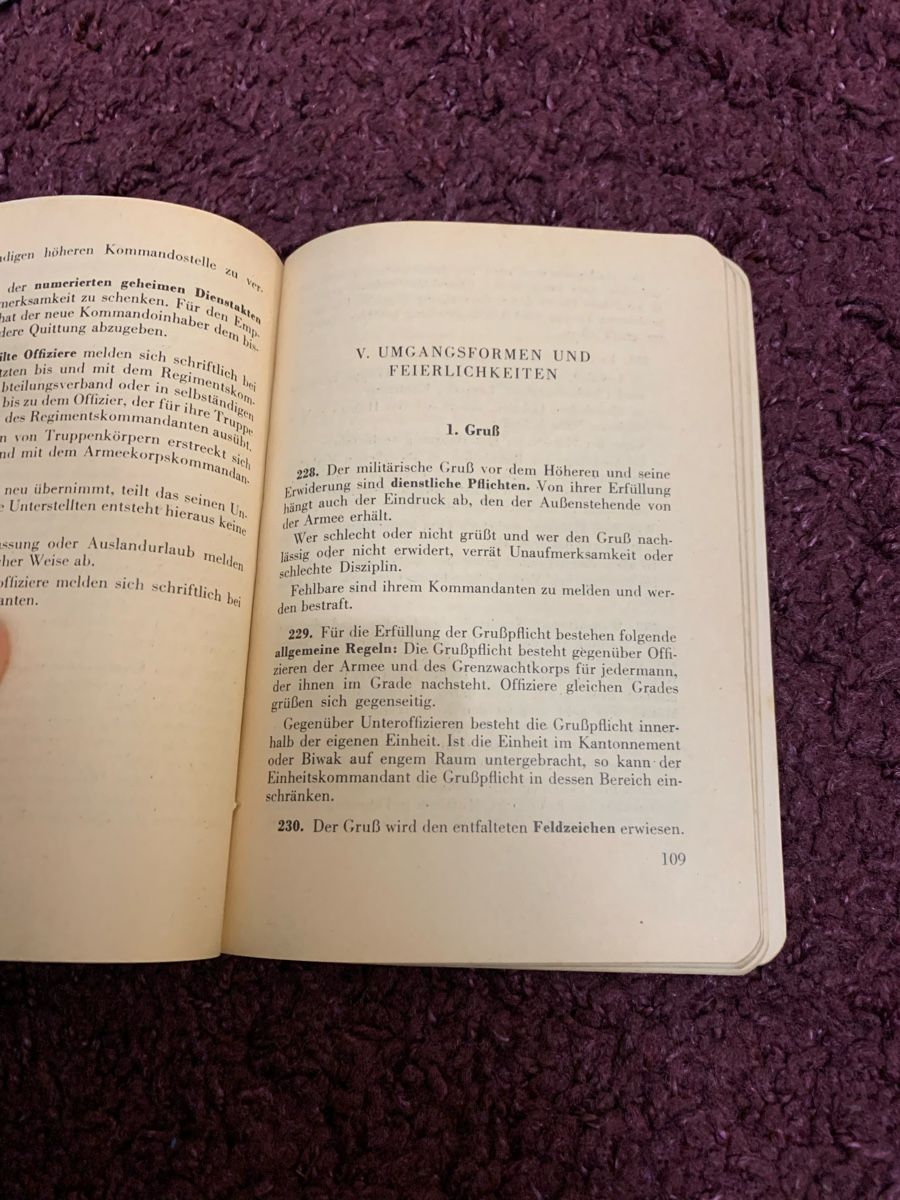 Libri: Schweizer Armee Dienstregelement 1954 – Usato da Lyss venduto da nekoreh 4
