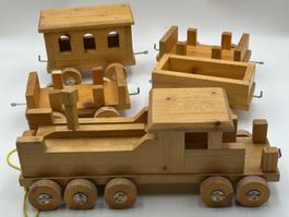Holzspielzeug Zug Lok mit 4 Wagen 140 cm Vintage