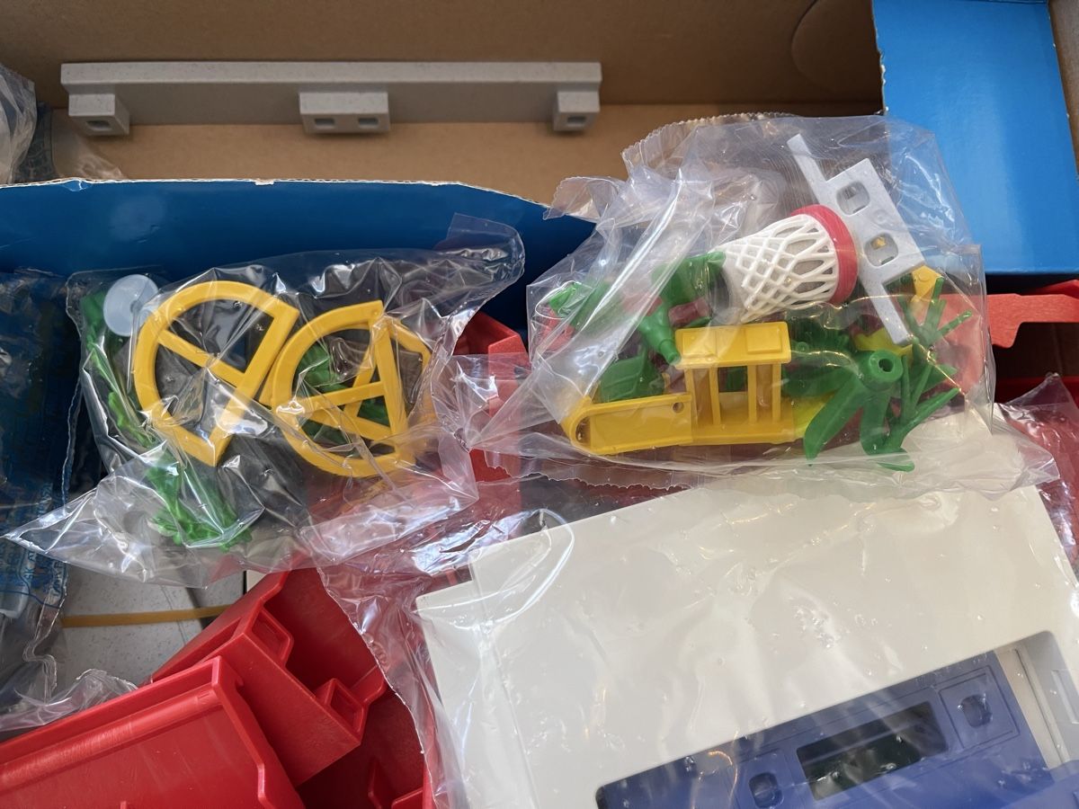 Playmobil Giocattoli: Playmobil Wohnhaus 3965 – Usato da Therwil venduto da AmberWaves 5