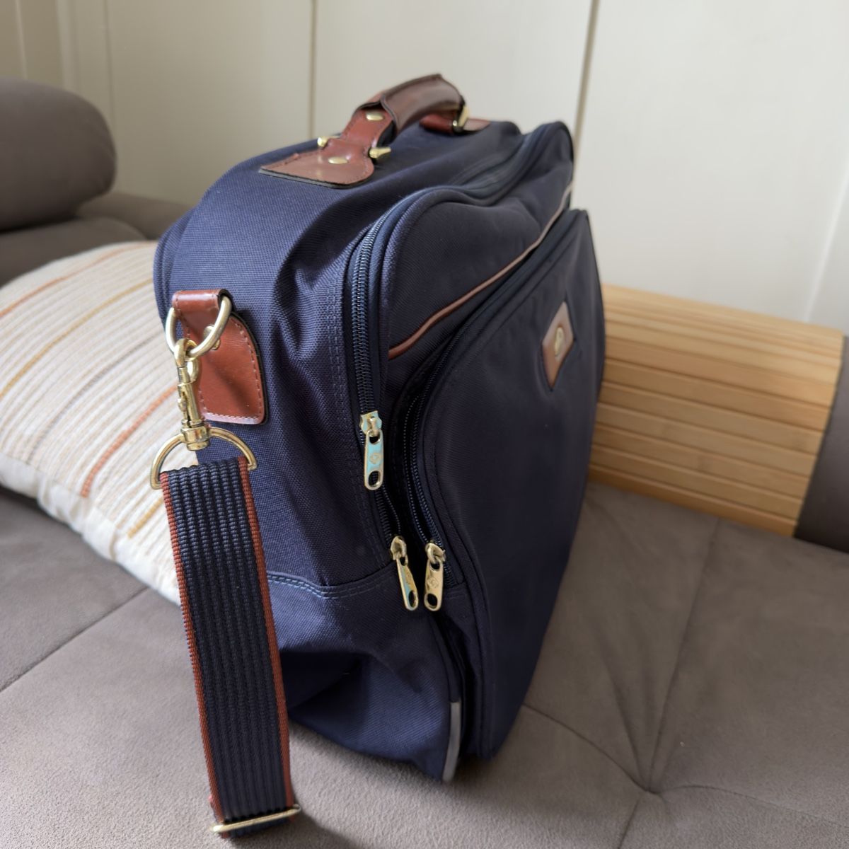 Samsonite Taschen: Reisetasche/Weekender von Samsonite, Top Zustand! – Neu (gemäss Beschreibung) aus Widnau von kustercarmen 8