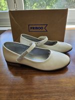 Weisse Lackschuhe Gr. 33 (Friboo)