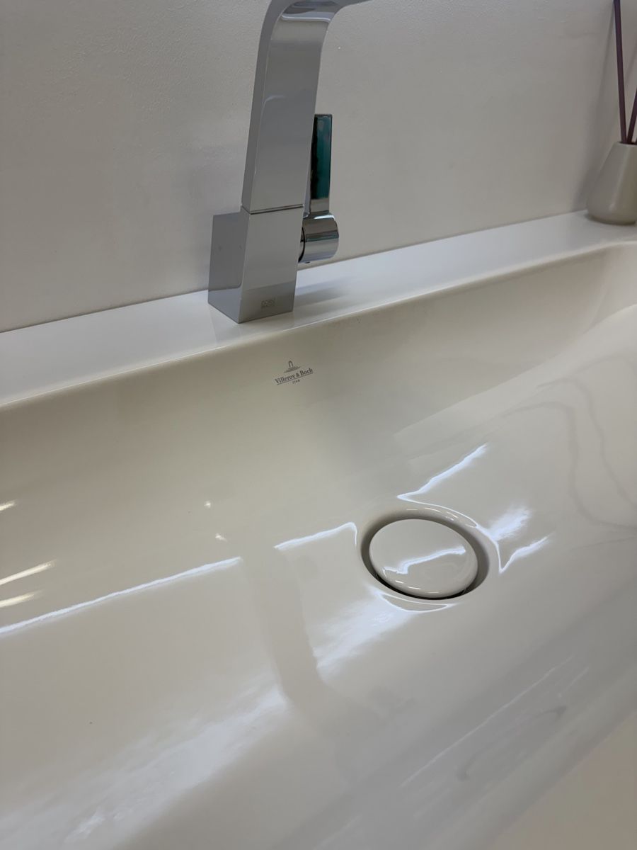 Installations & Meubles: Villeroy & Boch Badmöbelset  – Neuf (Voir description) à Amriswil par deluxe_bad 6