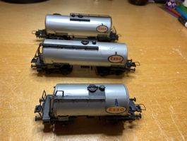 3 Trix Express Kesselwagen Esso
