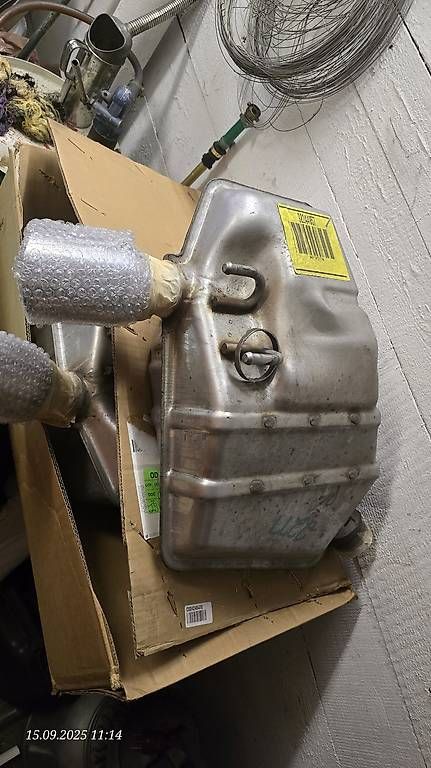 Sistemi di scarico: Silencieux arrière camaro – Usato da Carouge GE venduto da cab_s88f 1