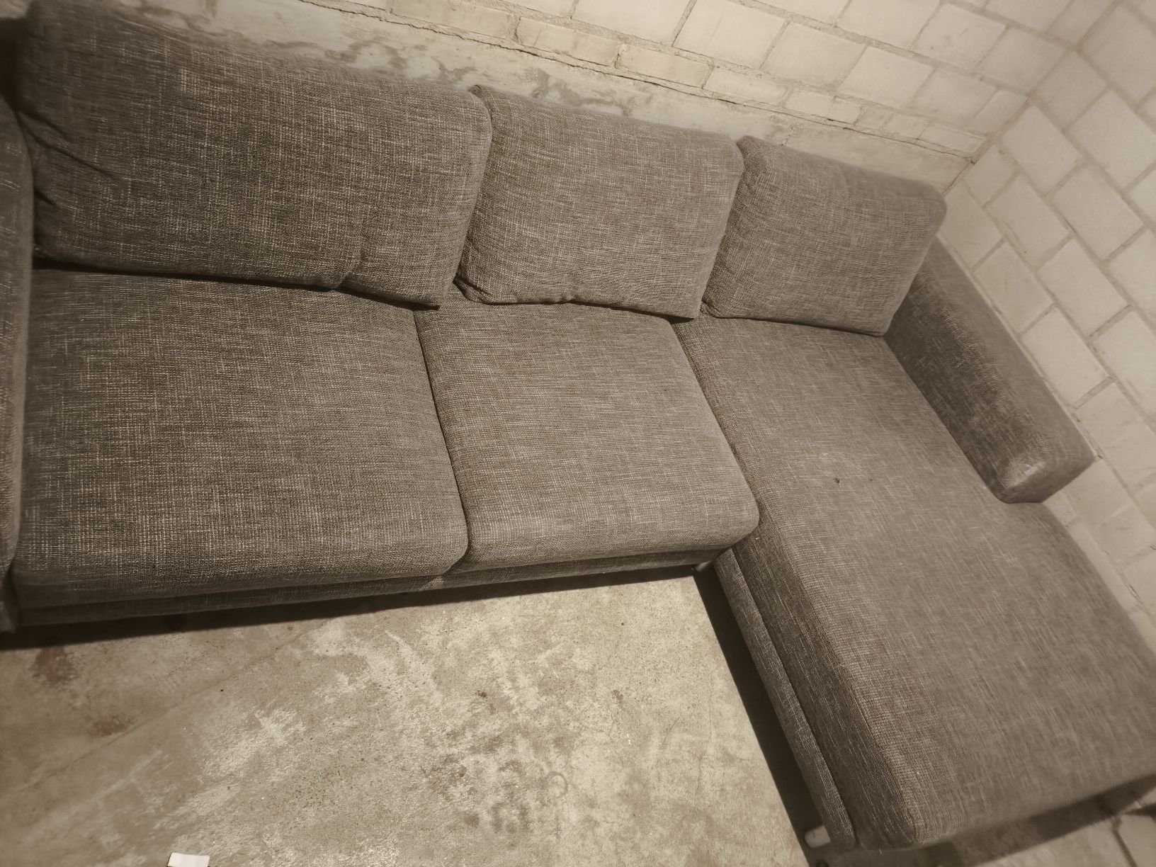 Sofas: Ecksofa – Gebraucht aus Balgach von skl_5lyw