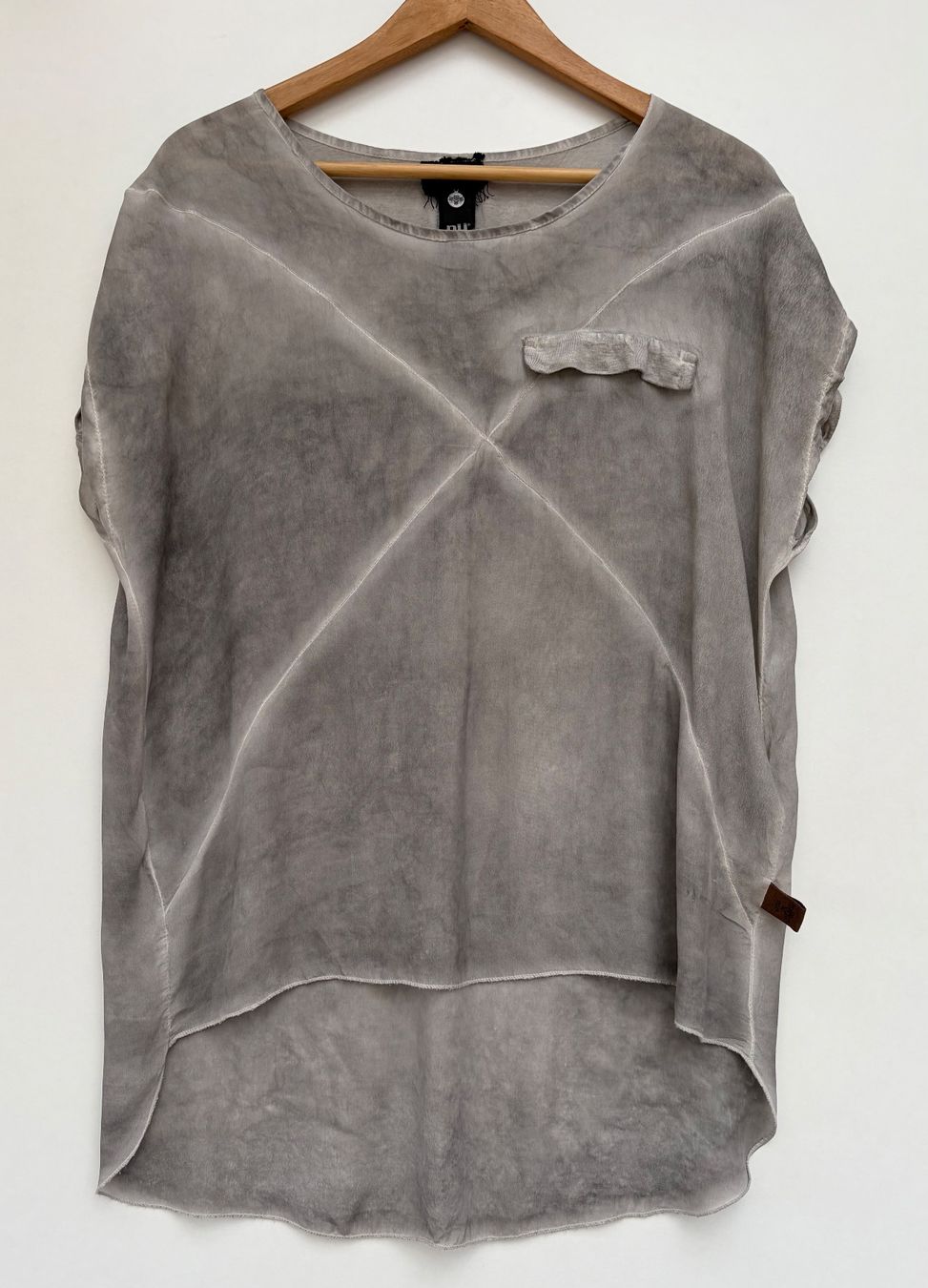 Camicette: Luftige Nü Shirt Bluse mit Seide Gr.S – Usato da Unterägeri venduto da Jutka_04
