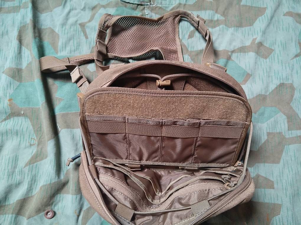 Helikon-Tex Rucksäcke: Helikon-Tex Chest Pack Numbat – Gebraucht aus Rothenfluh von BushOps 1