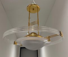 Moderne Lampe aus Glas, Plexiglas und Metall
