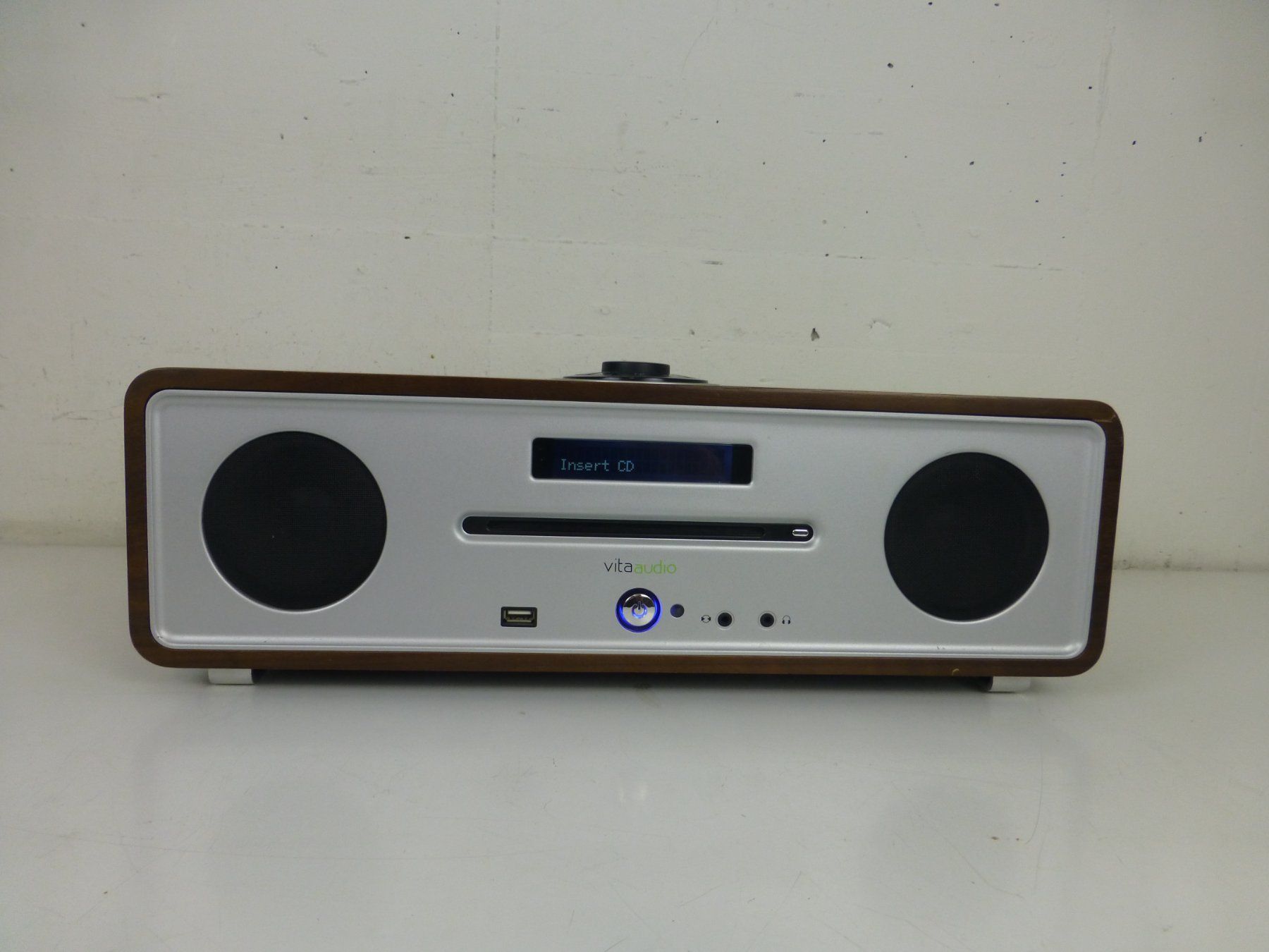 Ruark Lettore multimediale & Streamer: Vita Audio R4 DAB+ defekt – Difettoso da Fahrweid venduto da gruenezahn