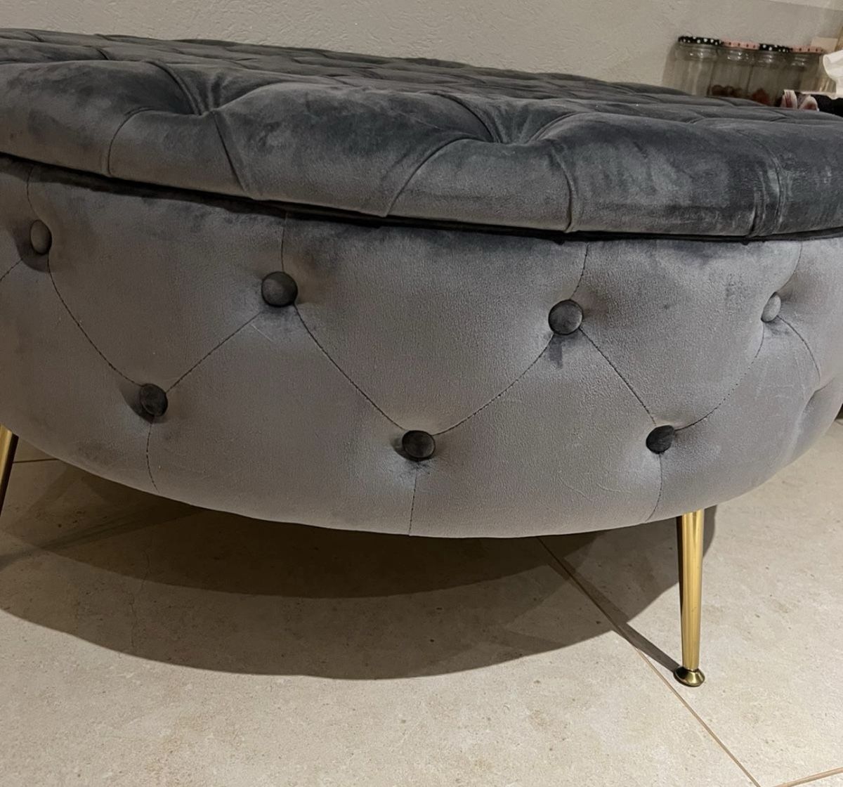 Sgabelli: Hocker – Usato da Rothrist venduto da Elv_8zml 1
