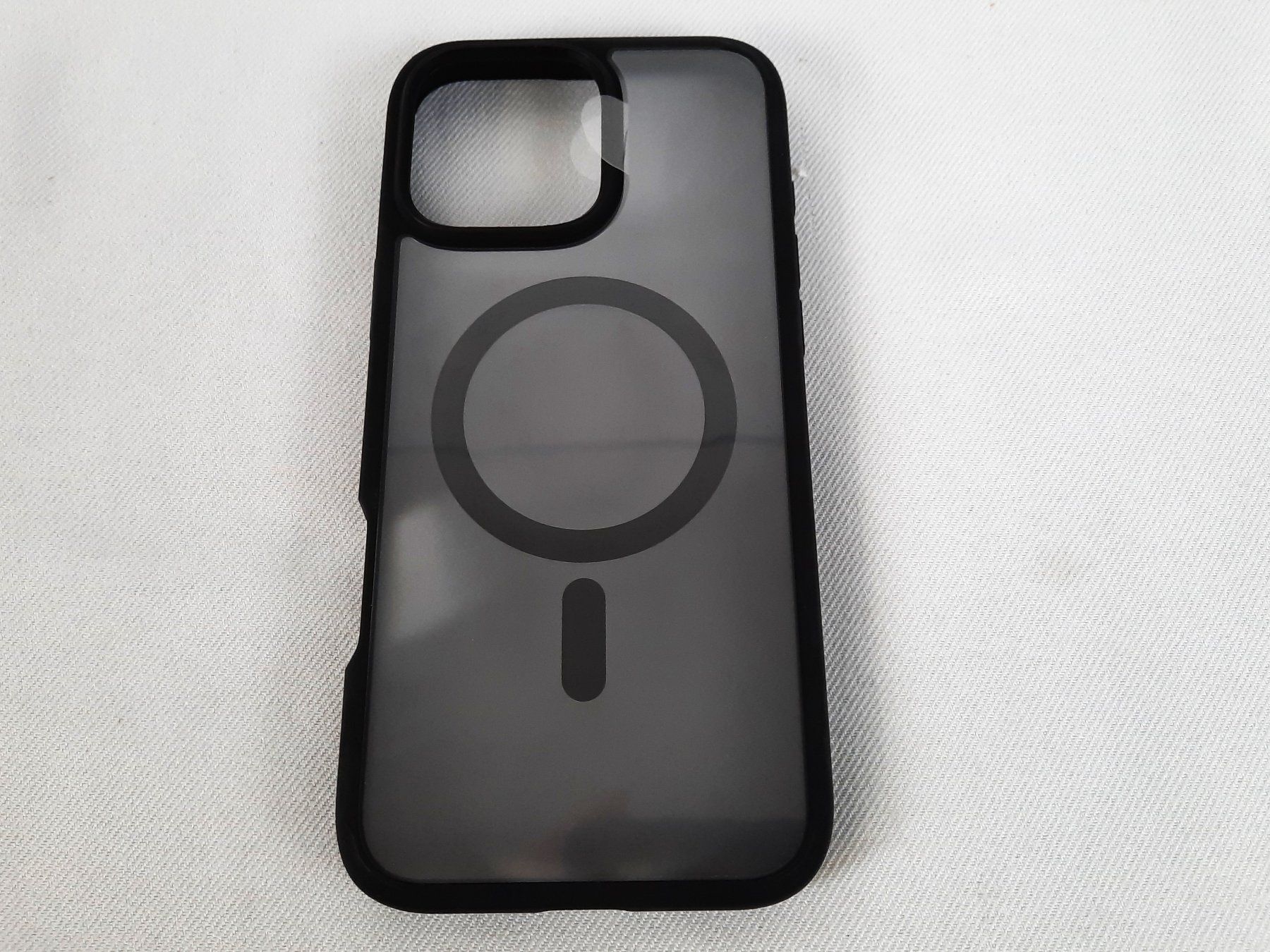 Topcase: SPIGEN Ultra Hybrid Case Handyhülle – Nuovo (secondo la descrizione) da Beinwil am See venduto da Restwert_Beinwil 1