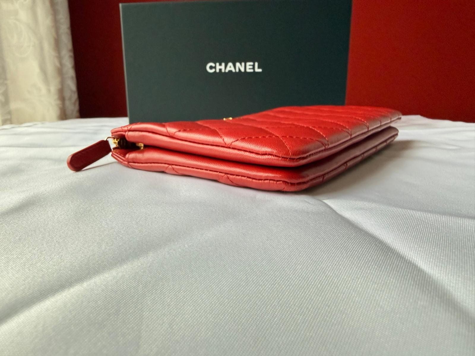 Chanel Taschen: Chanel Pochette aus rotem Kalbsleder – Neu (gemäss Beschreibung) aus Oberarth von SSS. 6