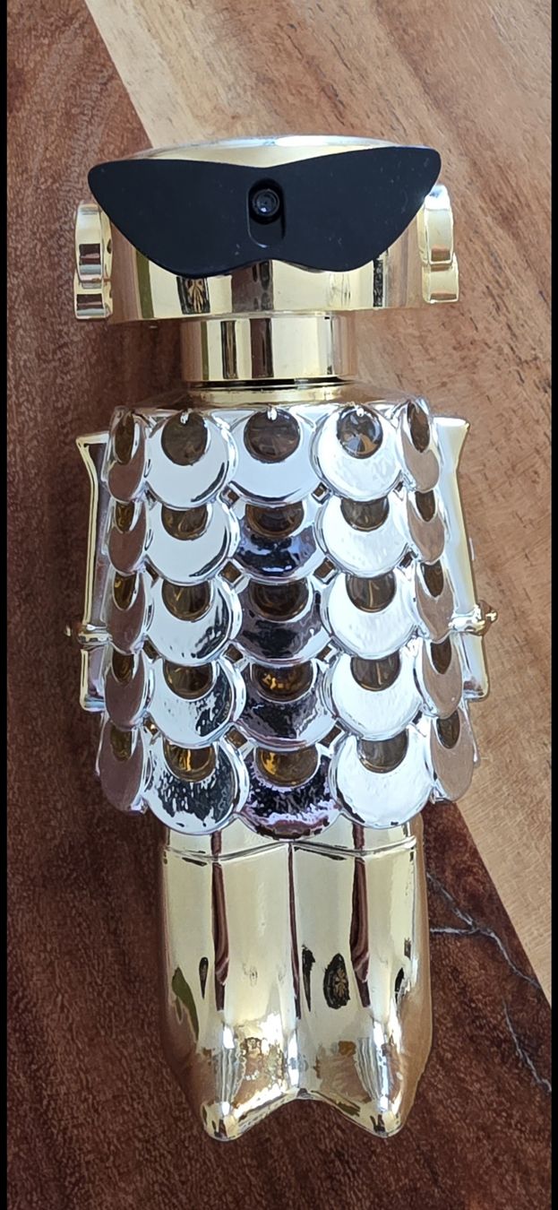 Paco Rabanne Parfum & Eau de Toilette: Paco Rabanne FAME Eau de Parfum 50 ml – Neu (gemäss Beschreibung) aus Liebefeld von S.Chiara
