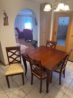 Esstisch mi Stühle, Massivholz