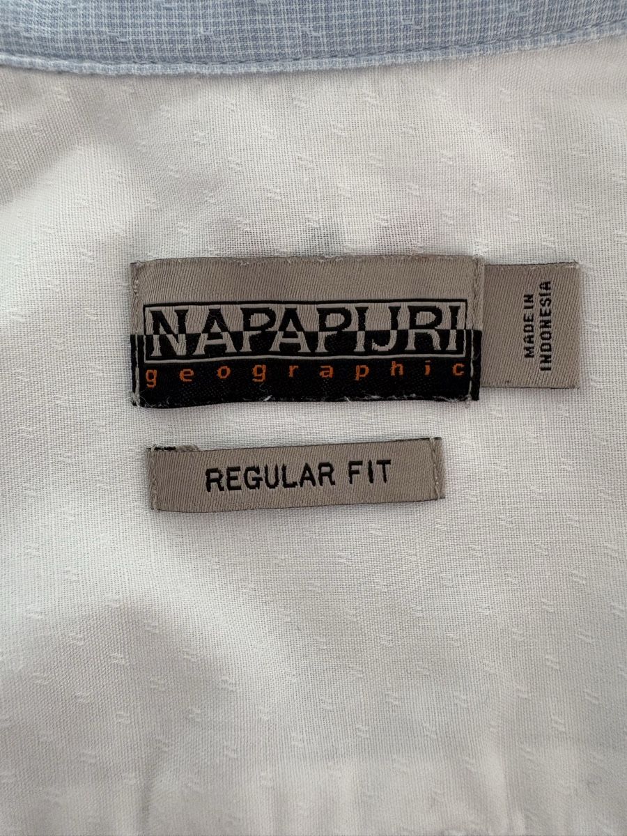 Napapijri Camicie: Napapijri Shirt white Regular Fit Size M – Usato da Obbürgen venduto da cla_x9h6 3