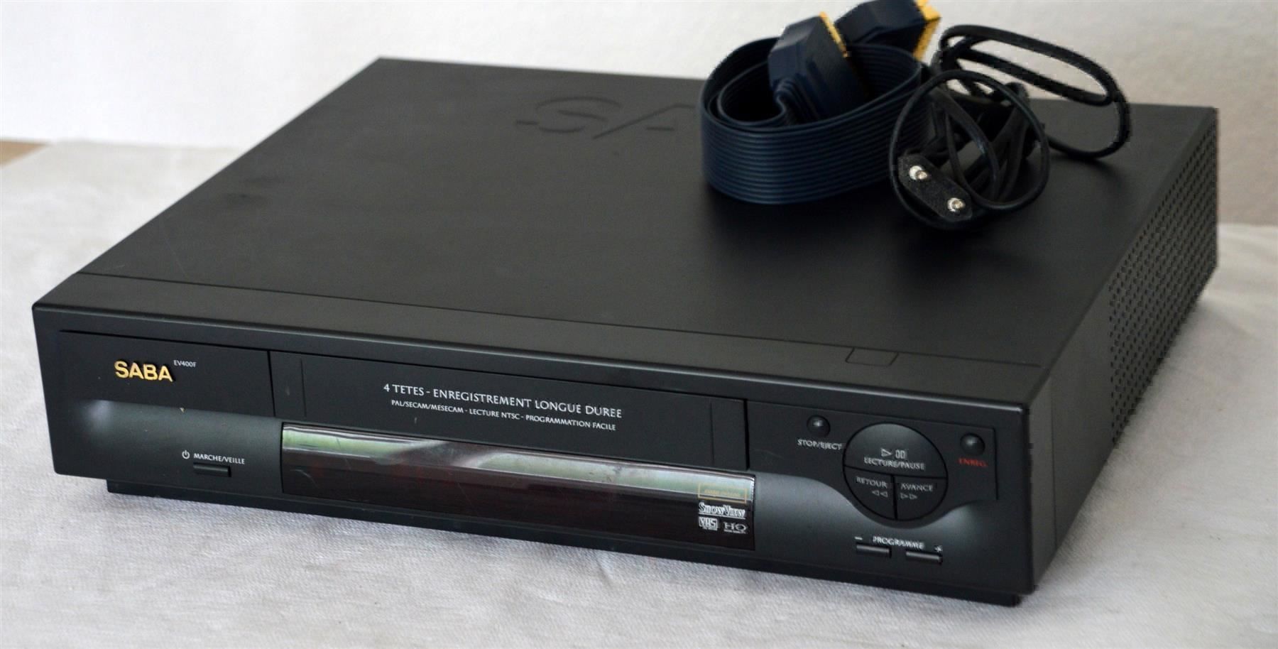 Registratori: Videorecorder VHS  Saba EV 400F magnétoscope – Usato da Collonges venduto da arashee
