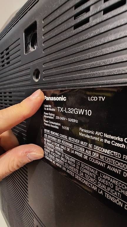 Panasonic Televisori: 32 Zoll LCD TV Panasonic 100Hz – Usato da Rheinfelden venduto da txck 3