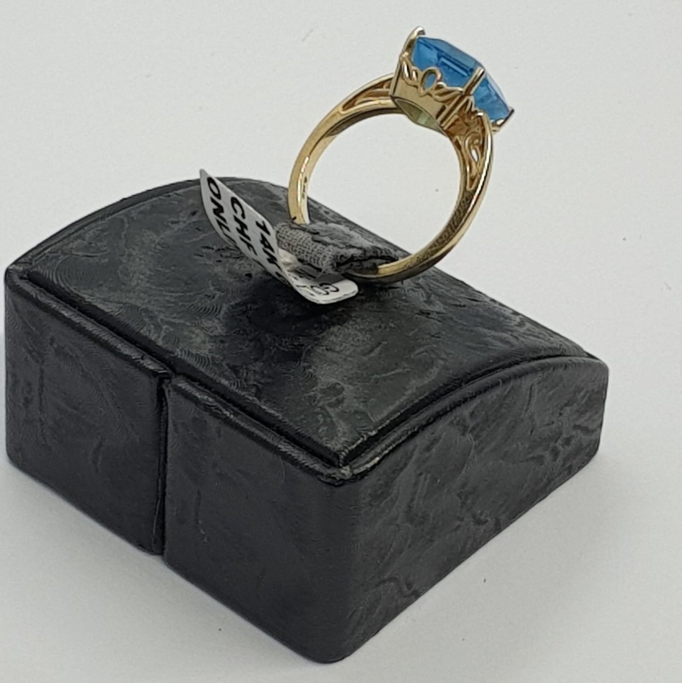 Anelli: Echt 14K Gold Ring – Usato da Luzern venduto da Luzern-Goldhaus 1