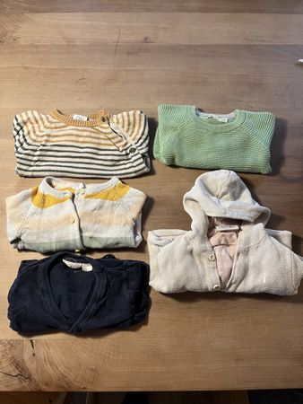 Pullover und Jäckchen Grösse 62/68