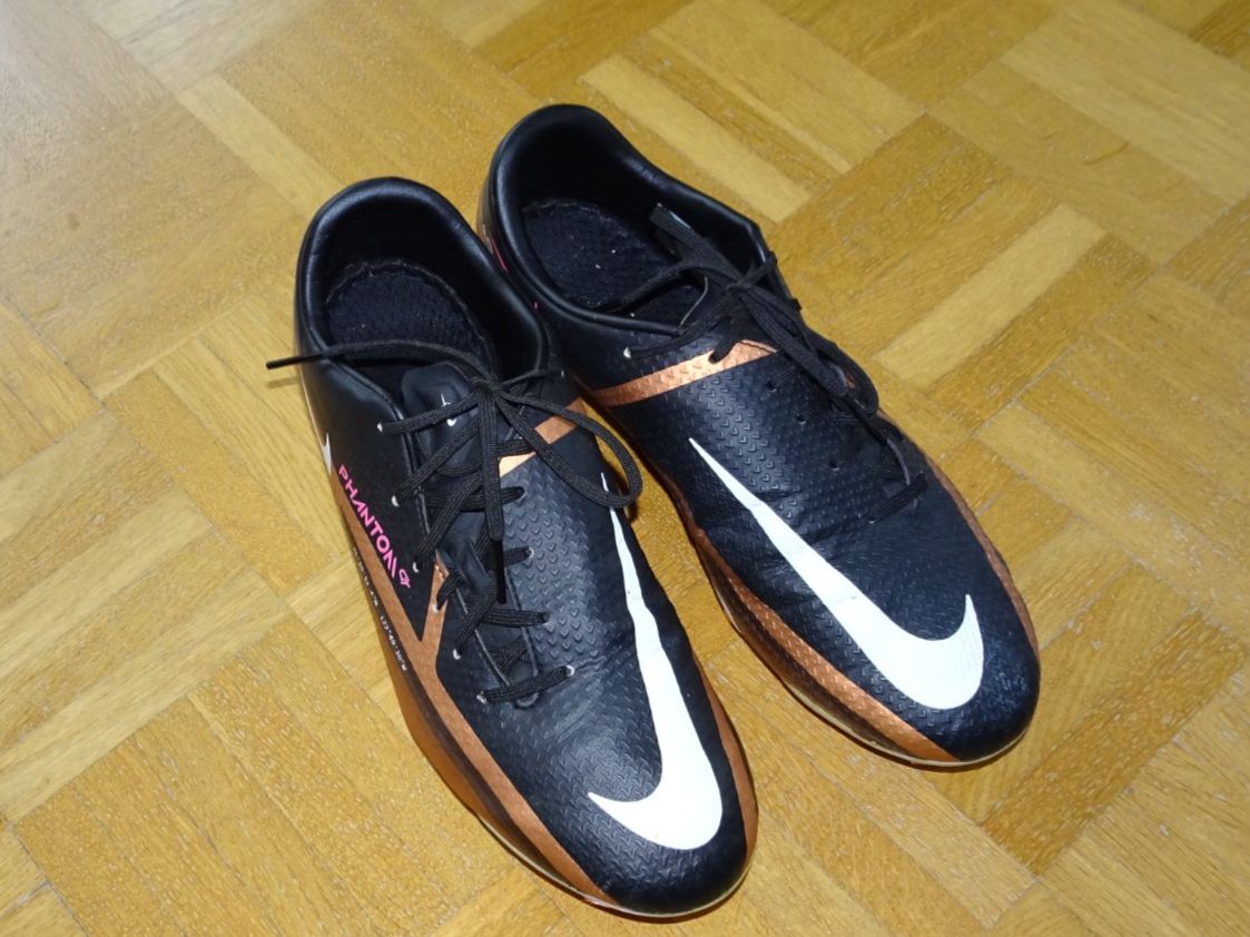 Nike Scarpe per ragazzi: Nike Phantom Fussballschuh Gr. 42 – Usato da Hombrechtikon venduto da 29Malibu11 2