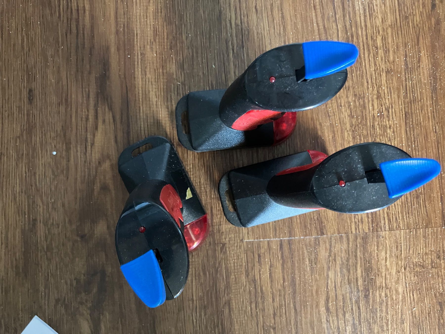 Carrera Rennbahnen: 2 Carrera  Wireless Handregler – Gebraucht aus Möriken AG von schmueke01