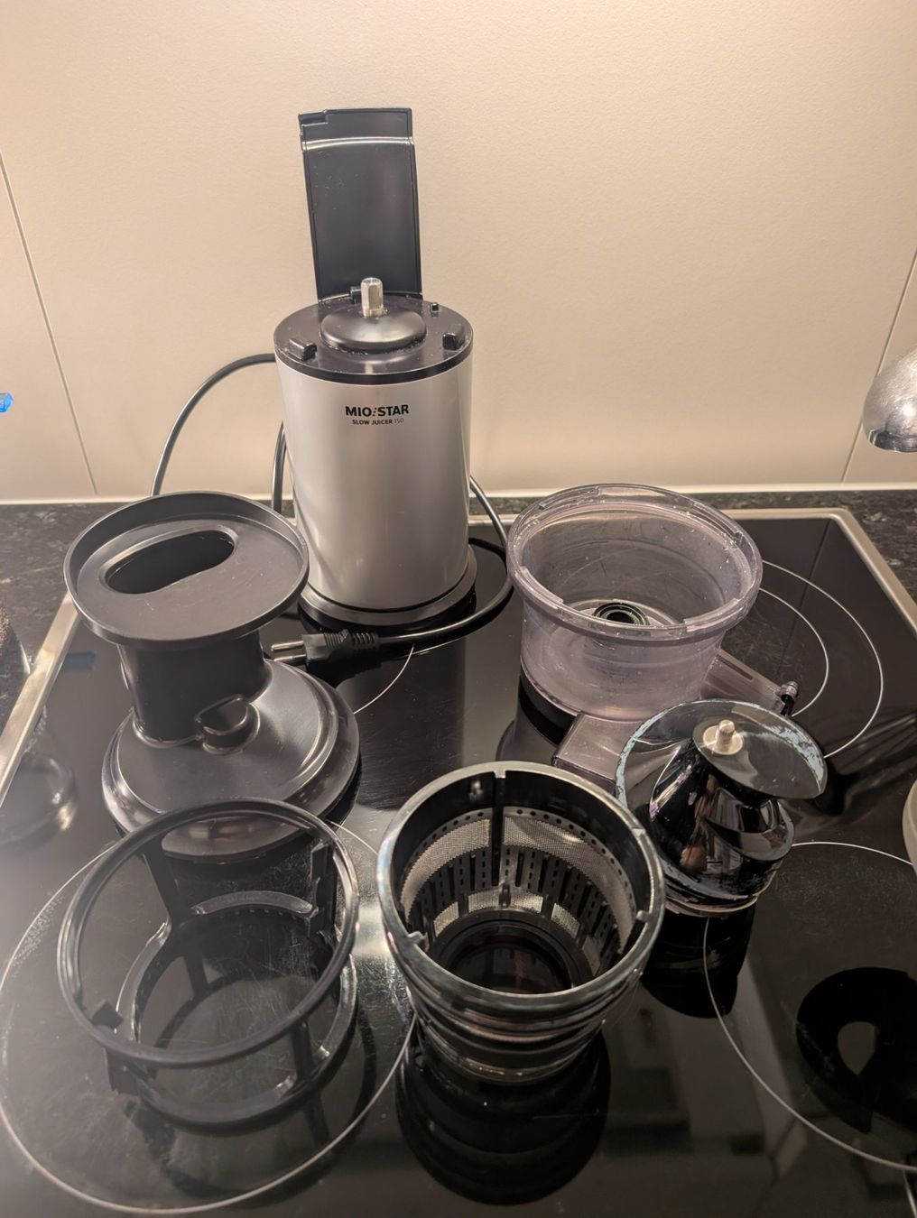 Mio Star Elettrodomestici da cucina: Mio Star Slow Juicer 150 Entsafter – Usato da Zürich venduto da dan_9m9f 1