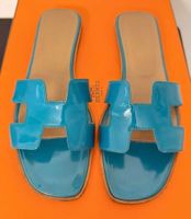 Hermès Oran Sandalen Gr. 37.5, Farbe türkis/blau
