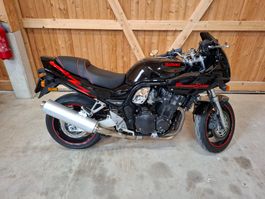 Suzuki Bandit S