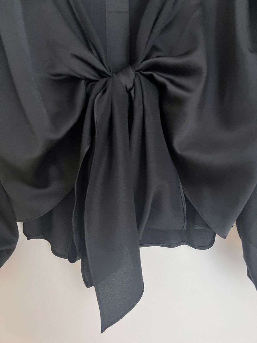 Asos Camicette: ASOS Schwarze Satinbluse mit Schleife Gr. 38 – Usato da Zürich venduto da lexi_alex 4